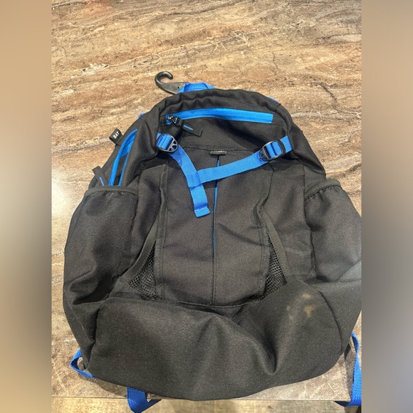 No brand youth bat backpack with helmet pouch, black - Picture 1 of 4